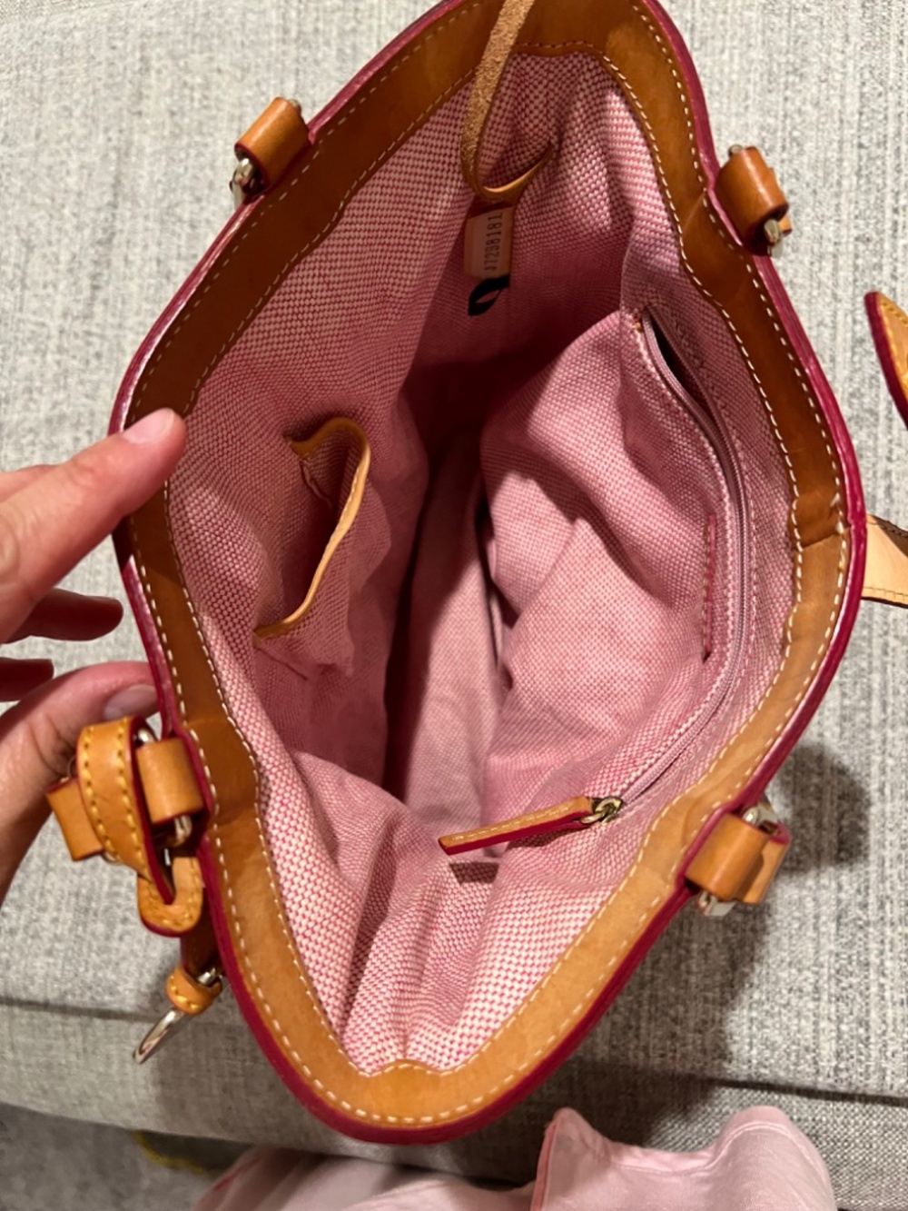 Dooney & Bourke Pink Canvas Heart Logo Tote Bag Leather Trim Anniversary Style - Picture 13 of 16